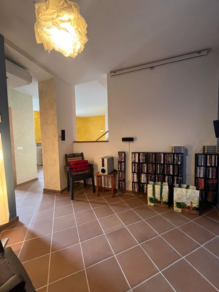 4 bedroom Finca/Country House for sale in Argencola - € 225,750 (Ref: 8946824)