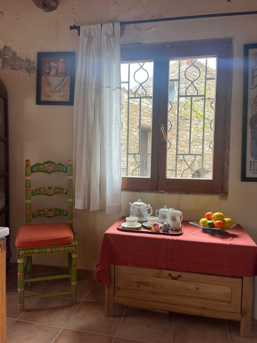 4 bedroom Finca/Country House for sale in Argencola - € 225,750 (Ref: 8946824)