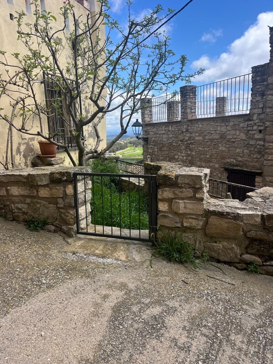 4 bedroom Finca/Country House for sale in Argencola - € 225,750 (Ref: 8946824)