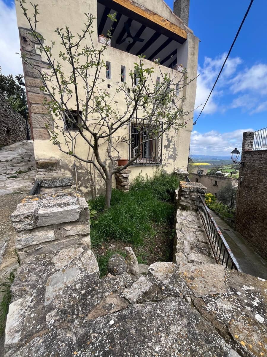 4 bedroom Finca/Country House for sale in Argencola - € 225,750 (Ref: 8946824)