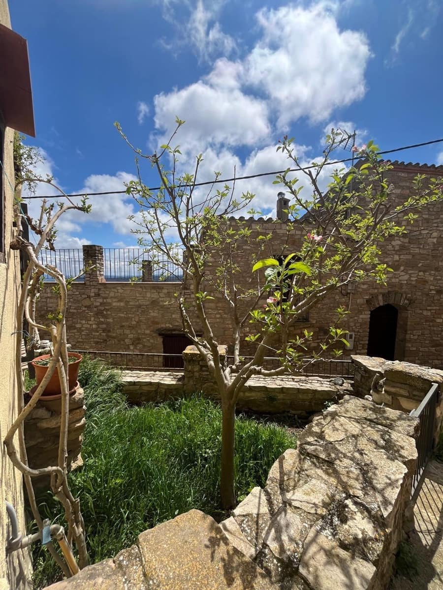 4 bedroom Finca/Country House for sale in Argencola - € 225,750 (Ref: 8946824)