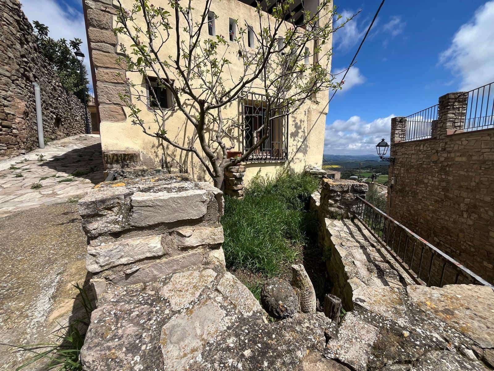 4 bedroom Finca/Country House for sale in Argencola - € 225,750 (Ref: 8946824)