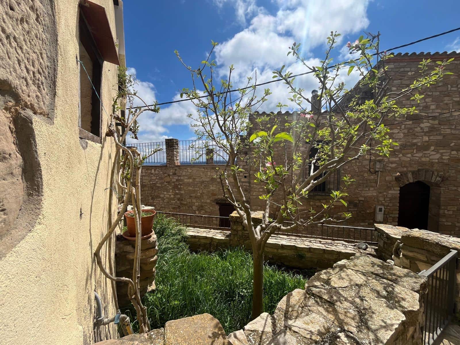 4 bedroom Finca/Country House for sale in Argencola - € 225,750 (Ref: 8946824)