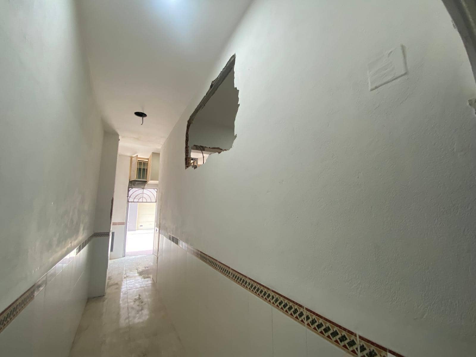 Commerciale in vendita in Vilanova del Cami con garage - 75.000 € (Rif: 8949001)