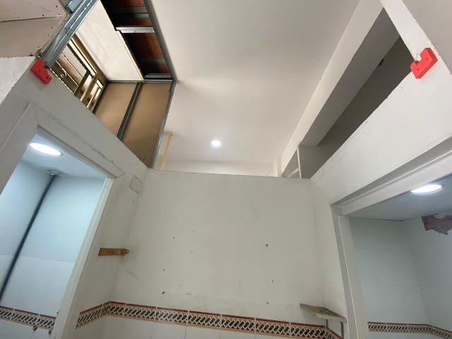 Erhverv til salg i Vilanova del Camí med garage - € 75.000 (Ref: 8949001)