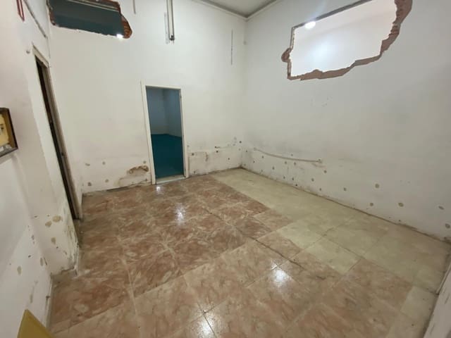 Commerciale in vendita in Vilanova del Camí con garage - 75.000 € (Rif: 8949001)