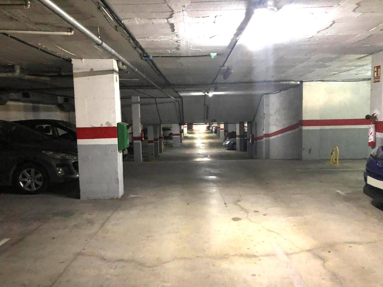 Autotalli myytävänä paikassa Salou - 45 000 € (Ref: 8954213)