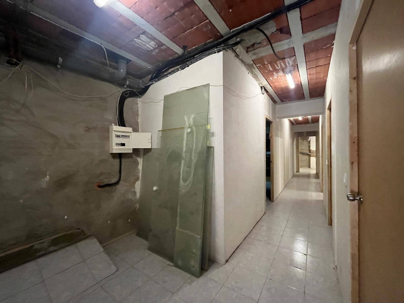 4 chambre Local Commercial à vendre à Igualada avec garage - 108 000 € (Ref: 8957075)