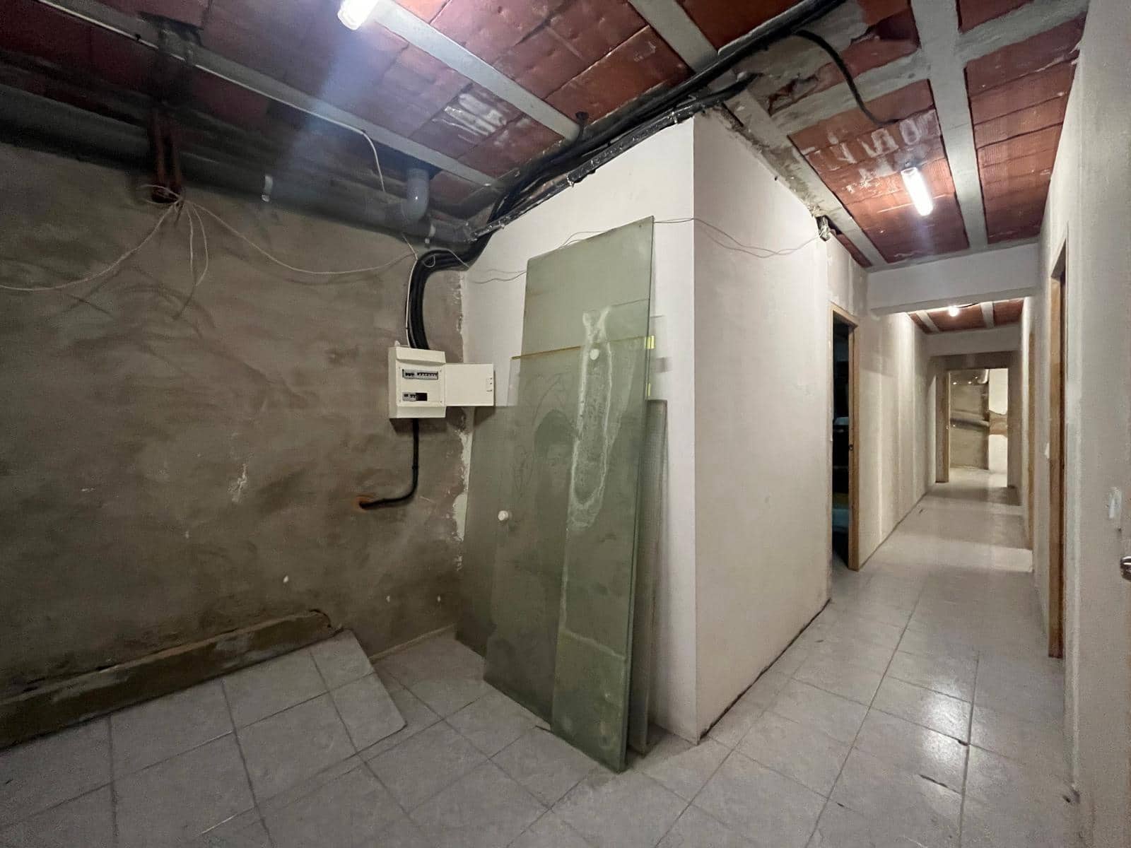 4 chambre Local Commercial à vendre à Igualada avec garage - 108 000 € (Ref: 8957075)