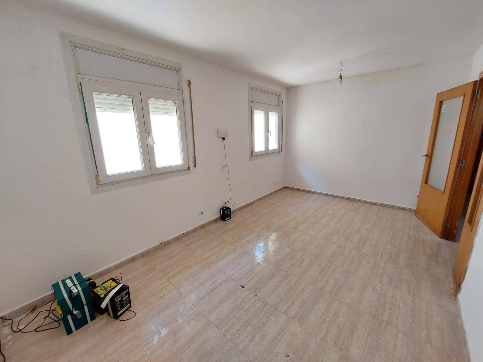 2 soveværelse Lejlighed til salg i La Torre de Claramunt - € 64.000 (Ref: 8992241)