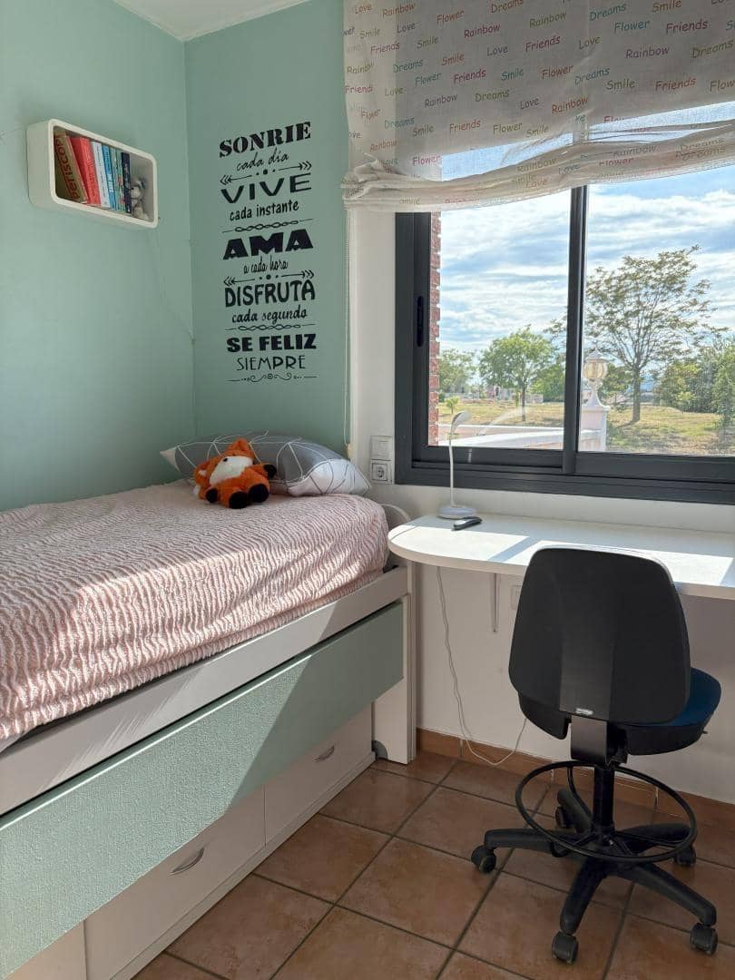 4 quarto Moradia para venda em Masquefa com piscina garagem - 429 000 € (Ref: 9024138)