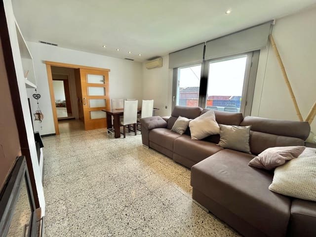 3 soveværelse Penthouse til salg i Igualada - € 189.900 (Ref: 9062322)