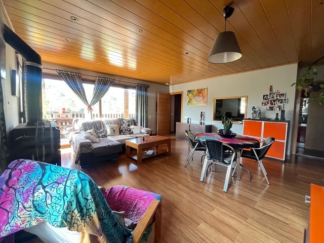 3 soveværelse Villa til salg i La Pobla de Claramunt med swimmingpool - € 320.000 (Ref: 9085249)
