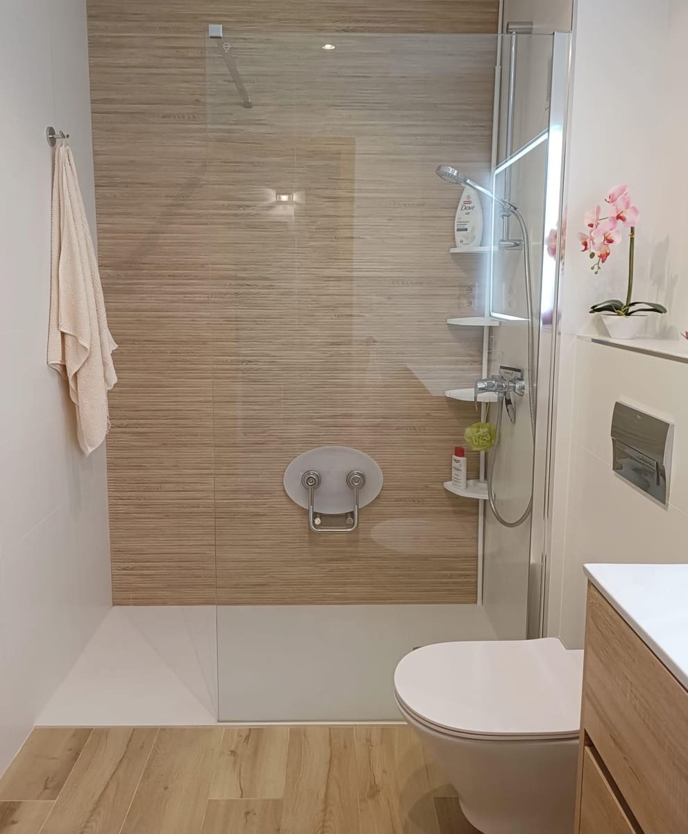 2 soveværelse Penthouse til salg i Salou med swimmingpool garage - € 235.000 (Ref: 9089755)