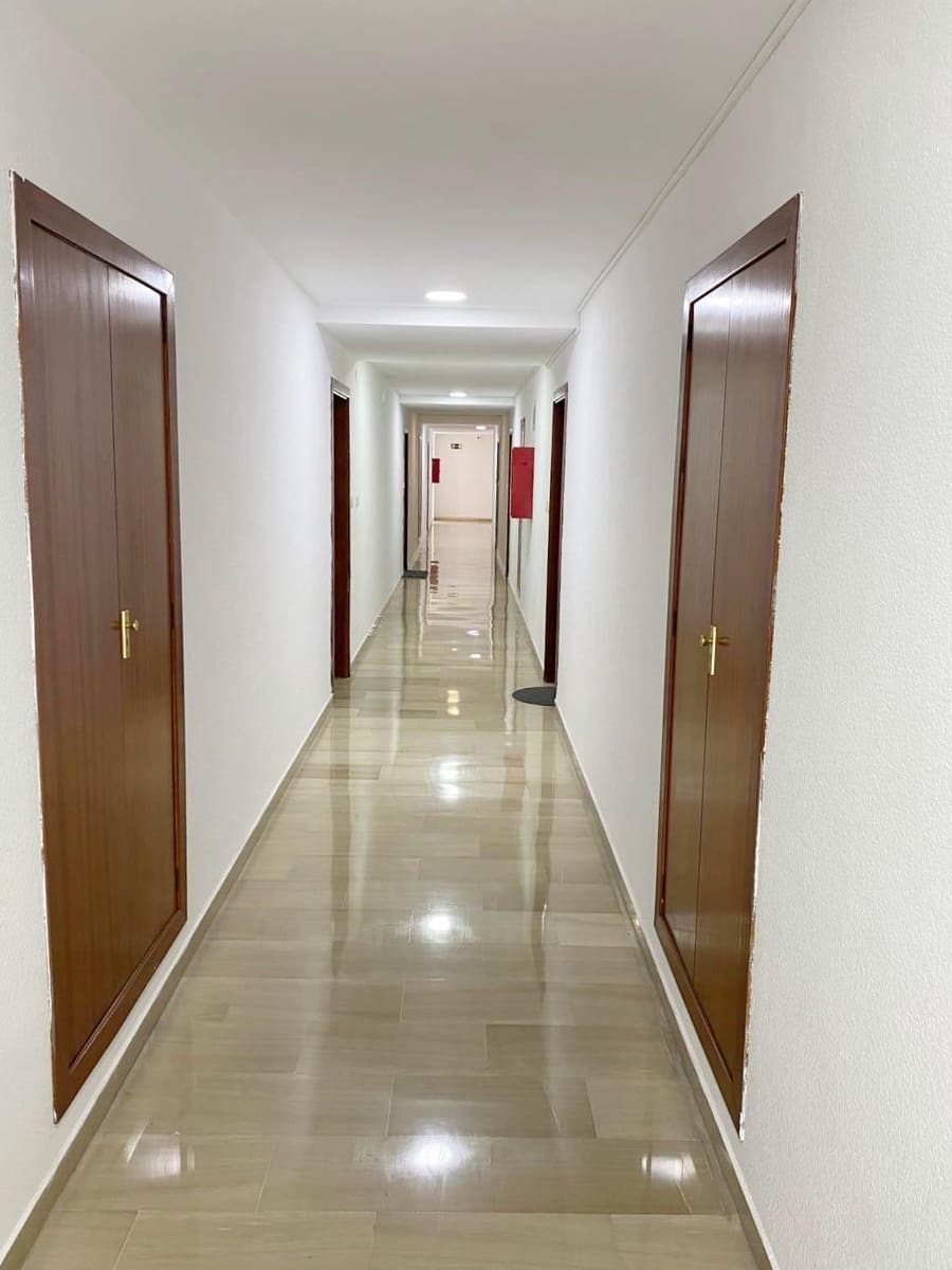 2 soveværelse Penthouse til salg i Salou med swimmingpool garage - € 235.000 (Ref: 9089755)