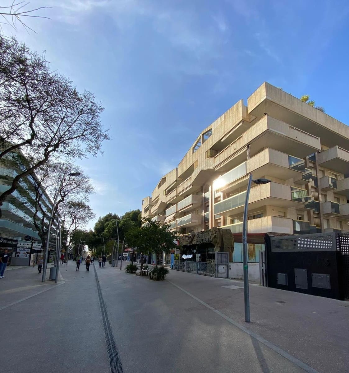 2 soveværelse Penthouse til salg i Salou med swimmingpool garage - € 235.000 (Ref: 9089755)