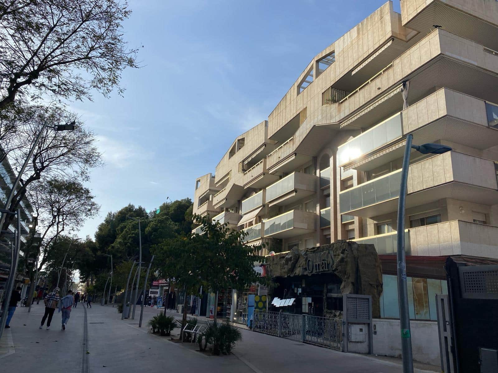 2 soveværelse Penthouse til salg i Salou med swimmingpool garage - € 235.000 (Ref: 9089755)