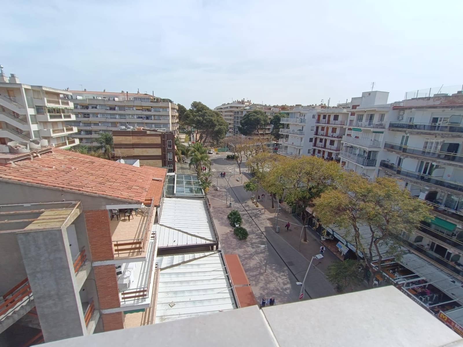 2 soveværelse Penthouse til salg i Salou med swimmingpool garage - € 235.000 (Ref: 9089755)
