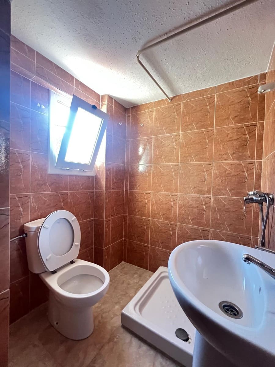 Erhverv til salg i Tarragona by - € 398.000 (Ref: 9106509)