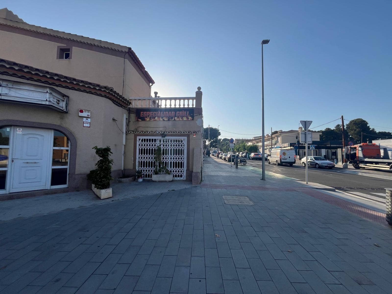 Erhverv til salg i Tarragona by - € 398.000 (Ref: 9106509)