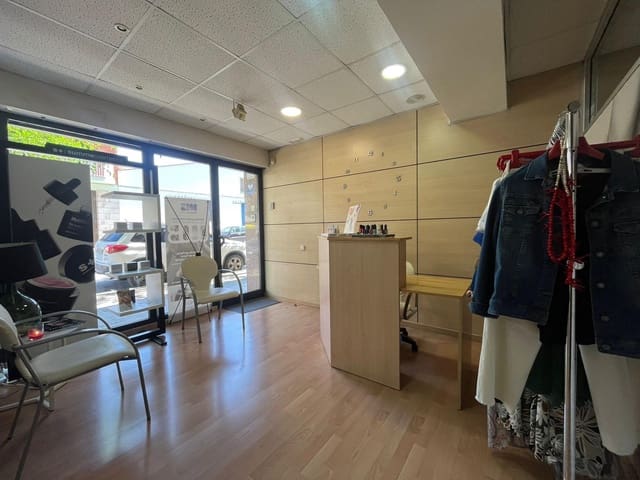 4 soveværelse Erhverv til salg i Igualada - € 100.000 (Ref: 9118693)
