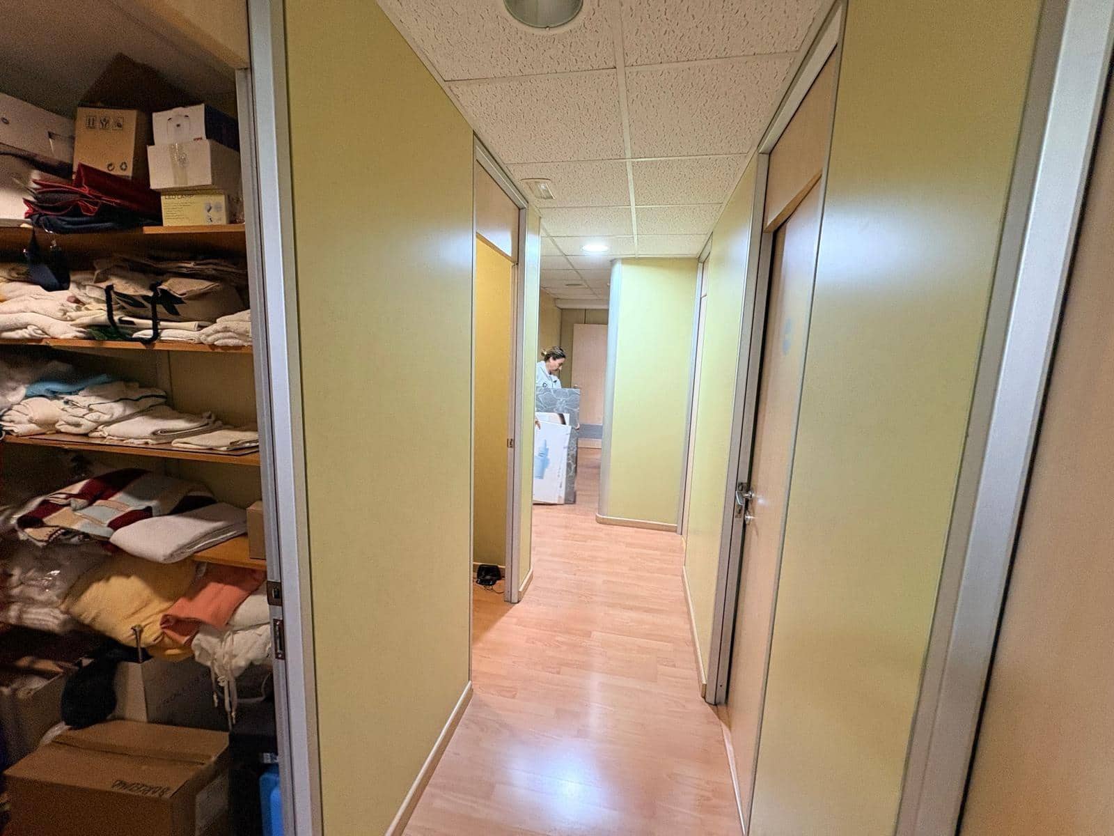 4 soverom Kommersiell til salgs i Igualada - € 100 000 (Ref: 9118693)