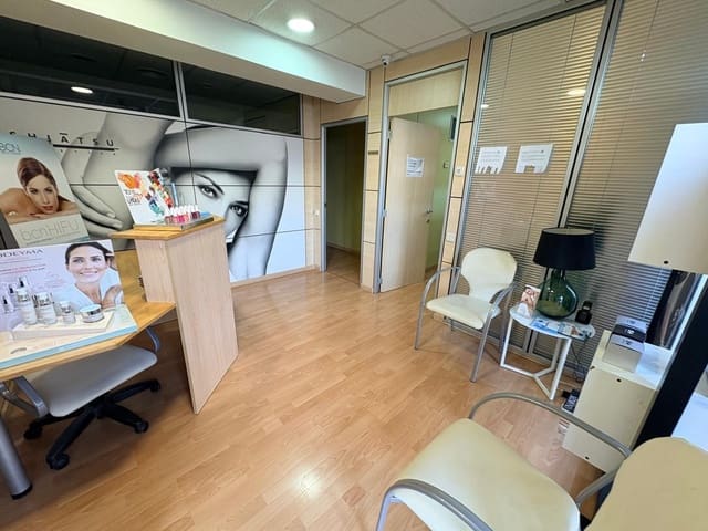 4 soverom Kommersiell til salgs i Igualada - € 100 000 (Ref: 9118693)