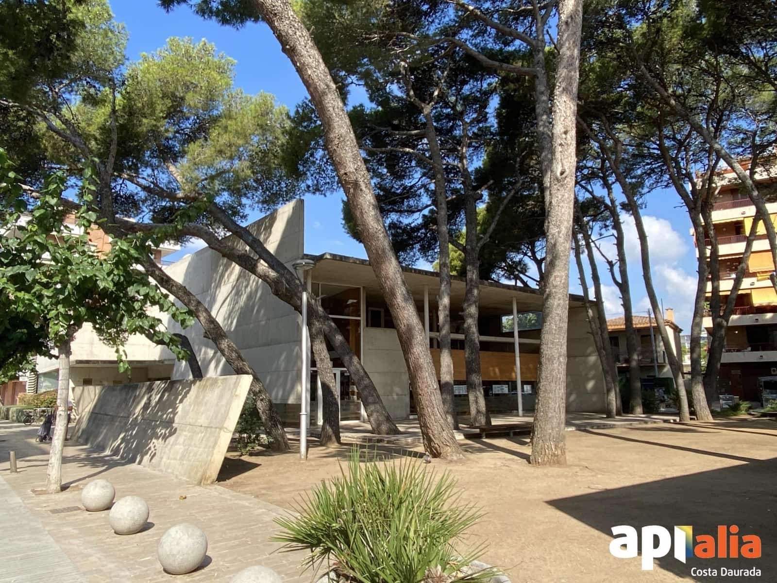3 slaapkamer Flat te koop in Salou - € 360.000 (Ref: 9124985)