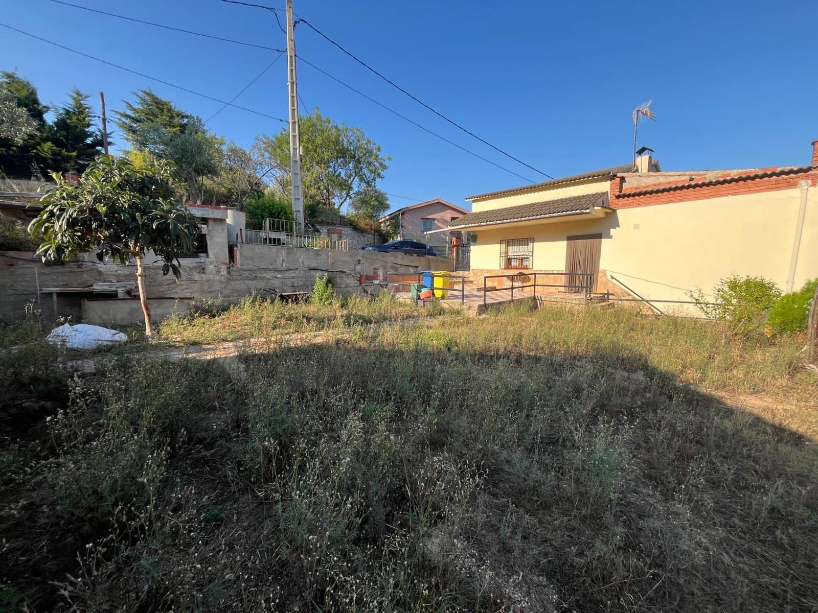 3 soverom Finca/Herregård til salgs i La Torre de Claramunt med garasje - € 170 000 (Ref: 9152139)