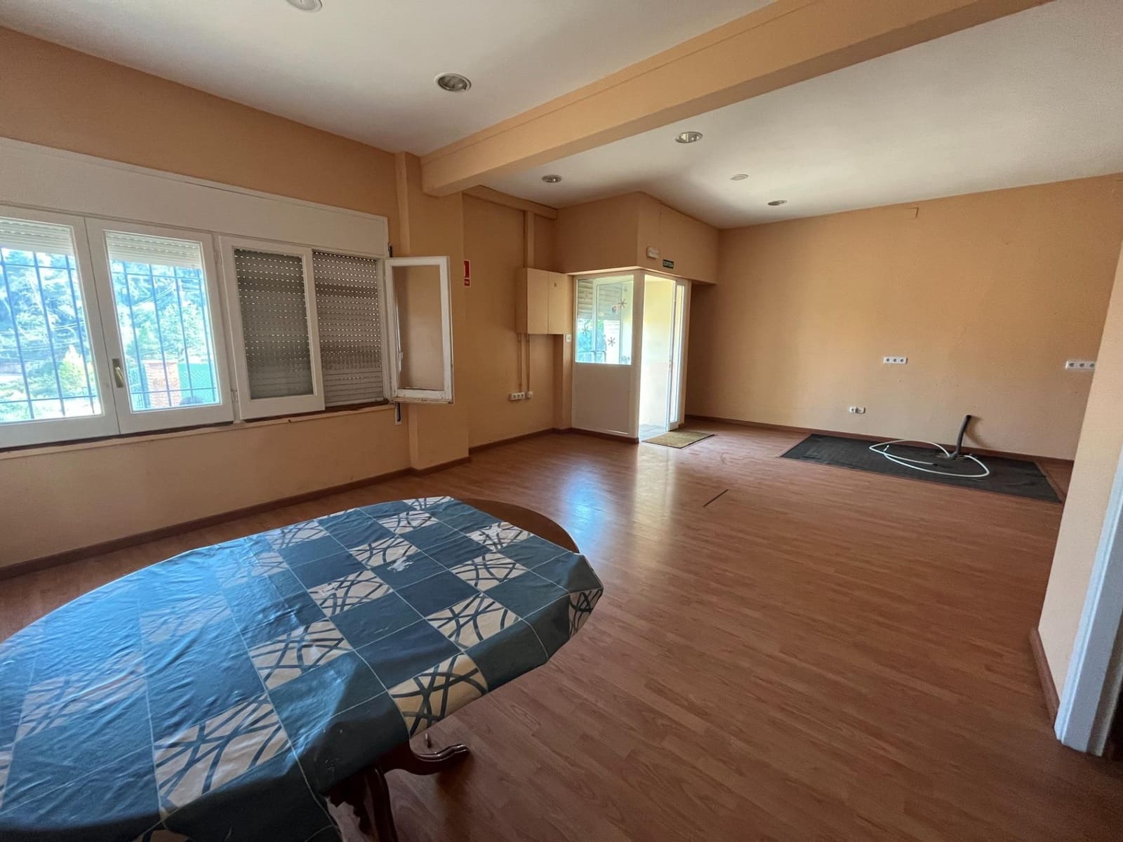 Finca/Casa Rural de 3 habitaciones en La Torre de Claramunt en venta con garaje - 170.000 € (Ref: 9152139)