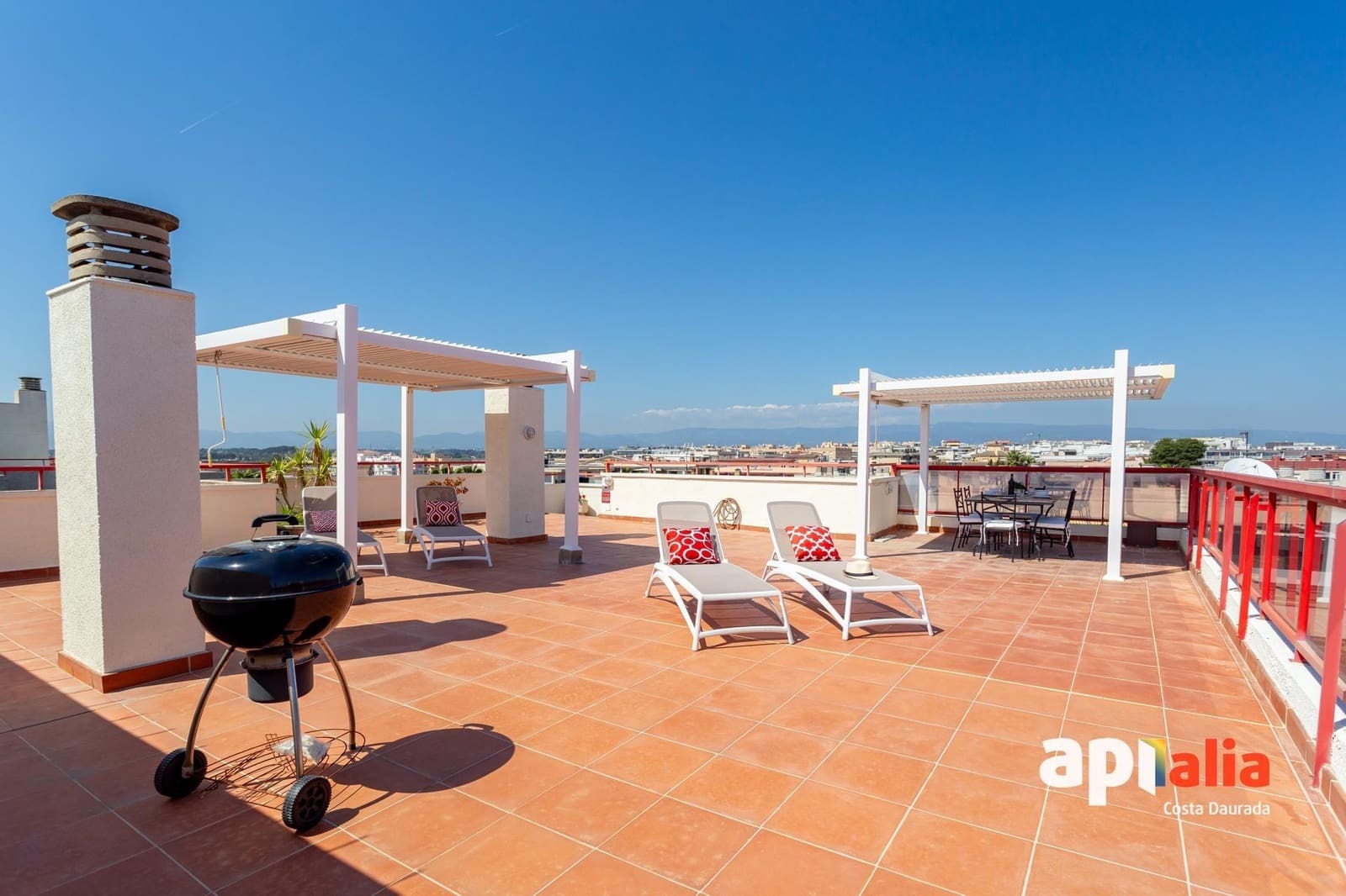 2 soverom Penthouse til salgs i Salou - € 280 000 (Ref: 9193780)