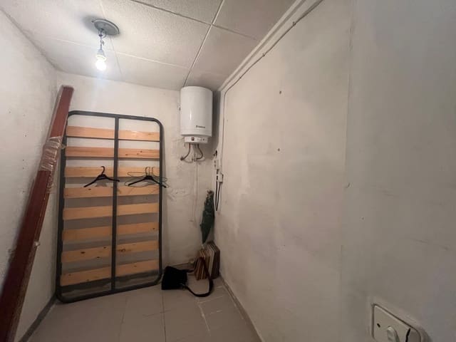 2 bedroom Townhouse for sale in Valls - € 45,000 (Ref: 9206419)