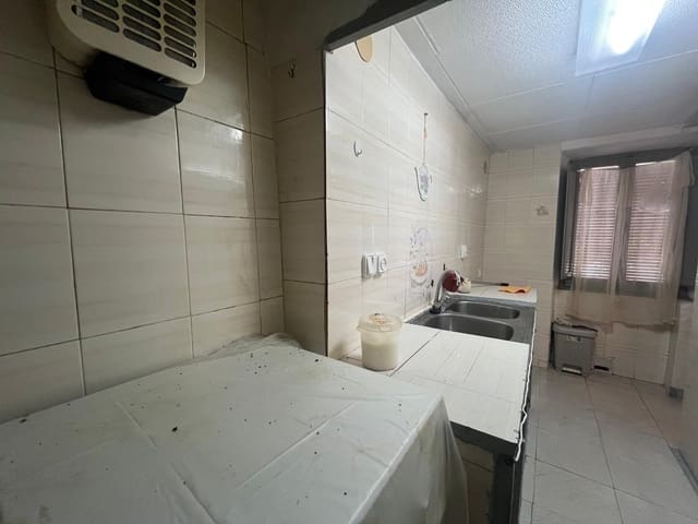 2 bedroom Townhouse for sale in Valls - € 45,000 (Ref: 9206419)