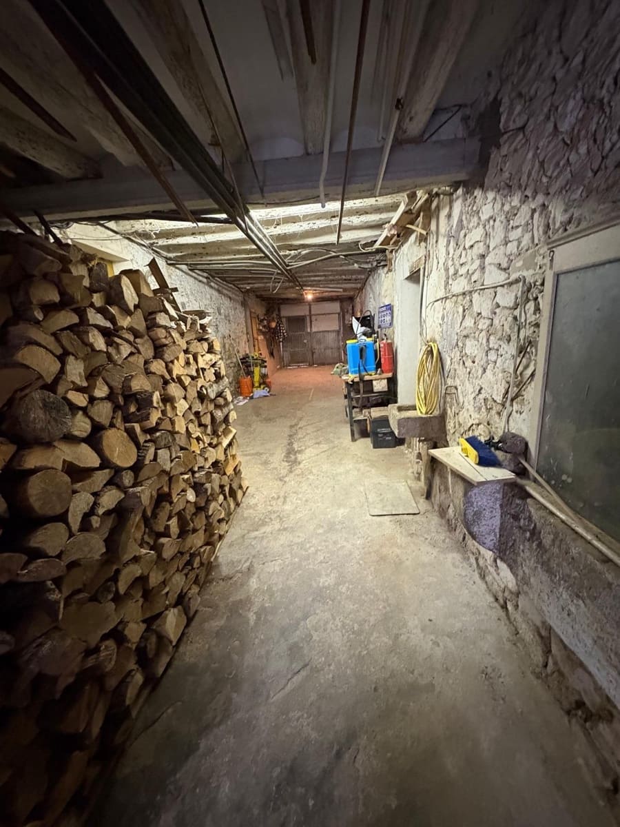 Casa de 10 habitaciones en Santa Coloma de Queralt en venta con garaje - 290.000 € (Ref: 9236415)