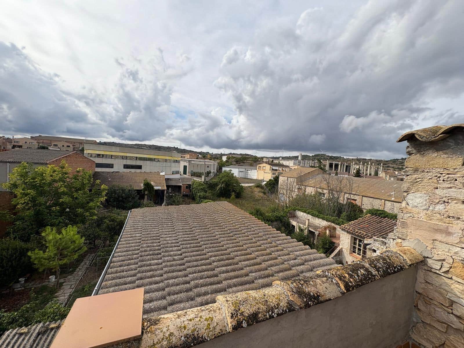 Casa de 10 habitaciones en Santa Coloma de Queralt en venta con garaje - 290.000 € (Ref: 9236415)