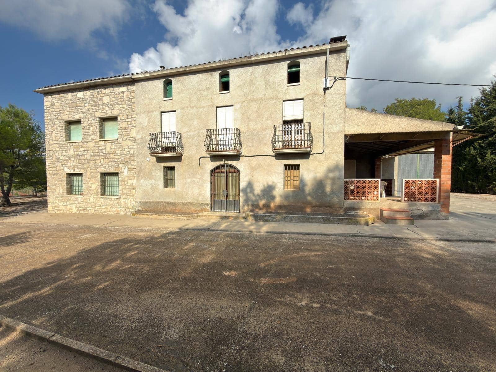 10 chambre Finca/Maison de Campagne à vendre à Santa Maria de Miralles avec piscine - 336 000 € (Ref: 9242874)