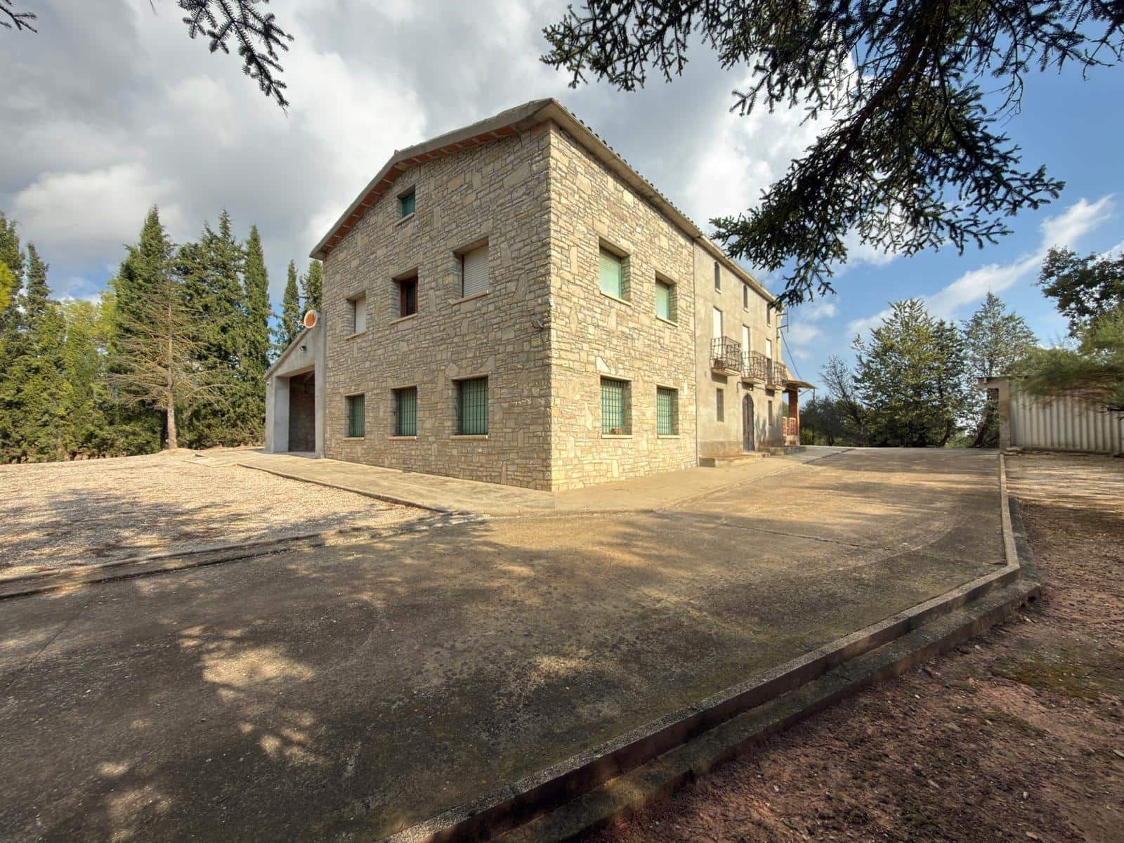 10 chambre Finca/Maison de Campagne à vendre à Santa Maria de Miralles avec piscine - 336 000 € (Ref: 9242874)