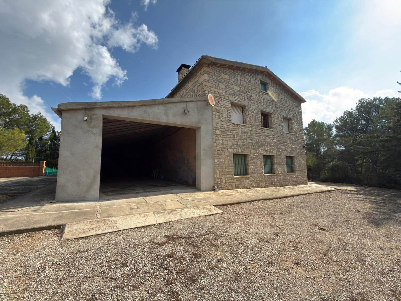 10 chambre Finca/Maison de Campagne à vendre à Santa Maria de Miralles avec piscine - 336 000 € (Ref: 9242874)
