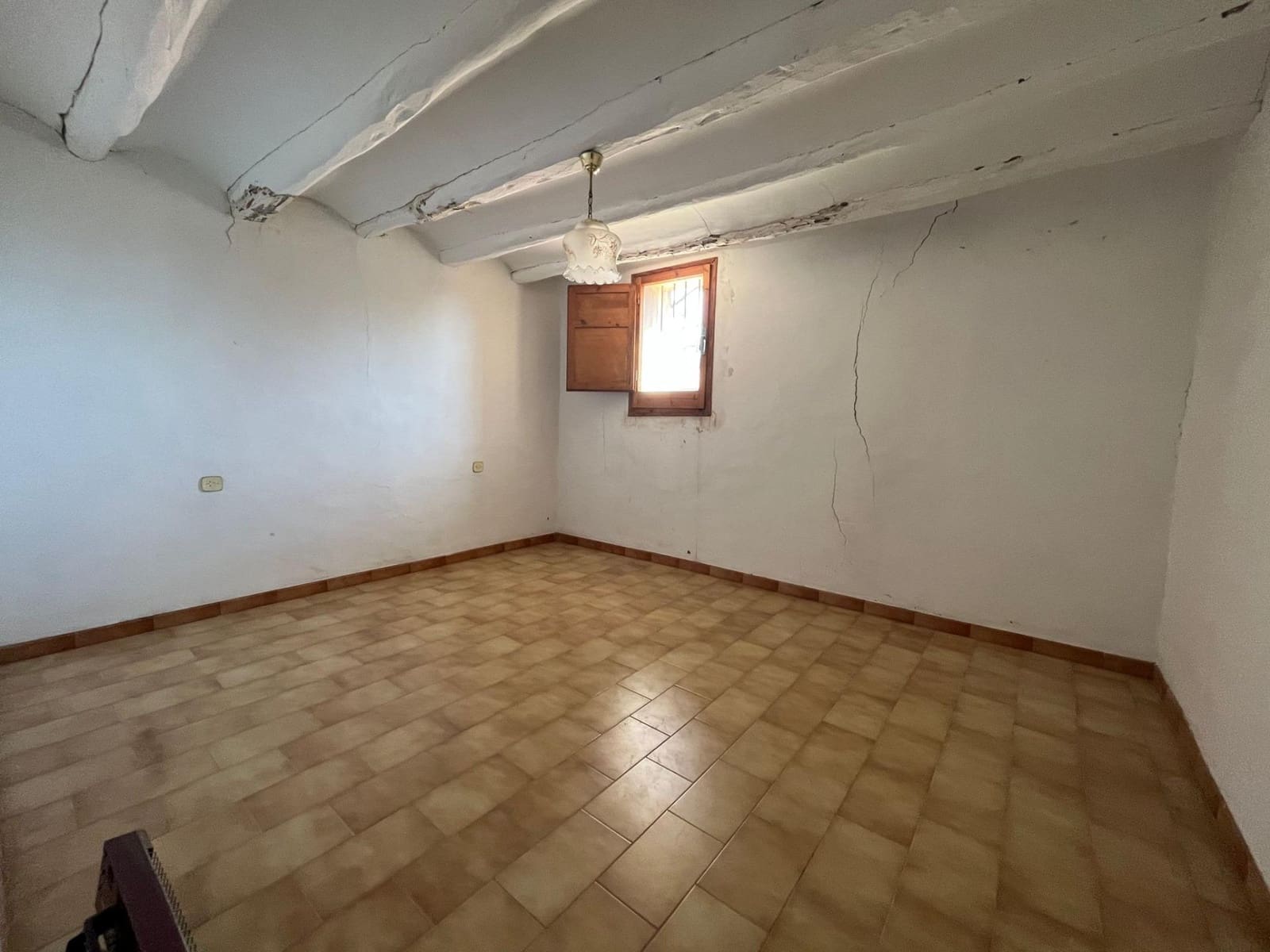 10 chambre Finca/Maison de Campagne à vendre à Santa Maria de Miralles avec piscine - 336 000 € (Ref: 9242874)