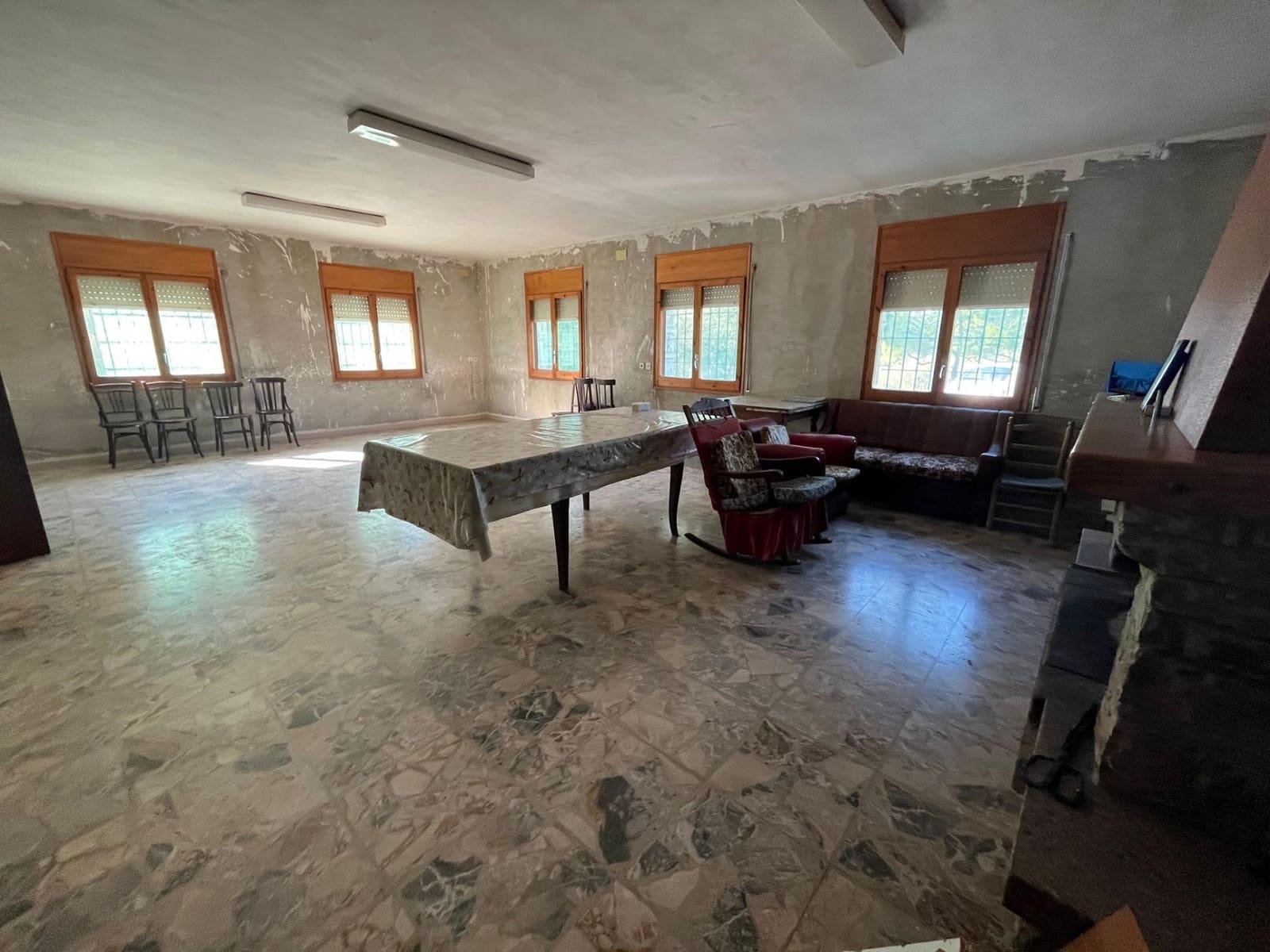 10 chambre Finca/Maison de Campagne à vendre à Santa Maria de Miralles avec piscine - 336 000 € (Ref: 9242874)