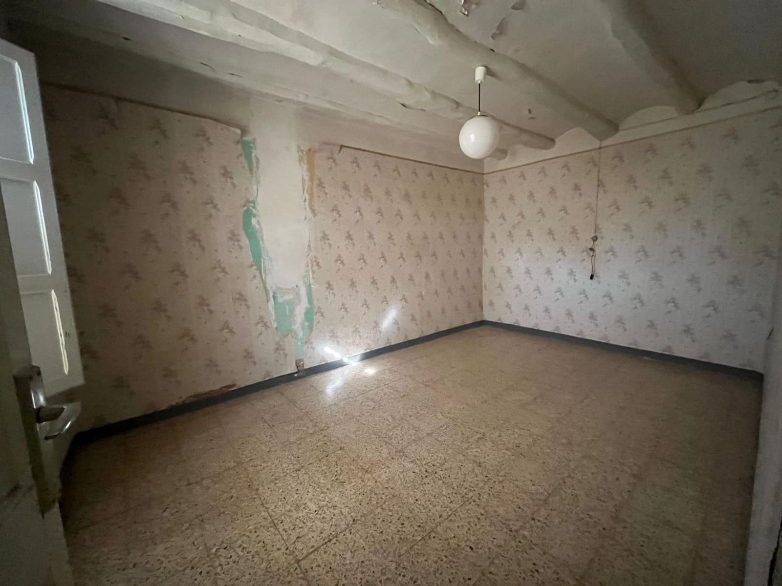 10 chambre Finca/Maison de Campagne à vendre à Santa Maria de Miralles avec piscine - 336 000 € (Ref: 9242874)