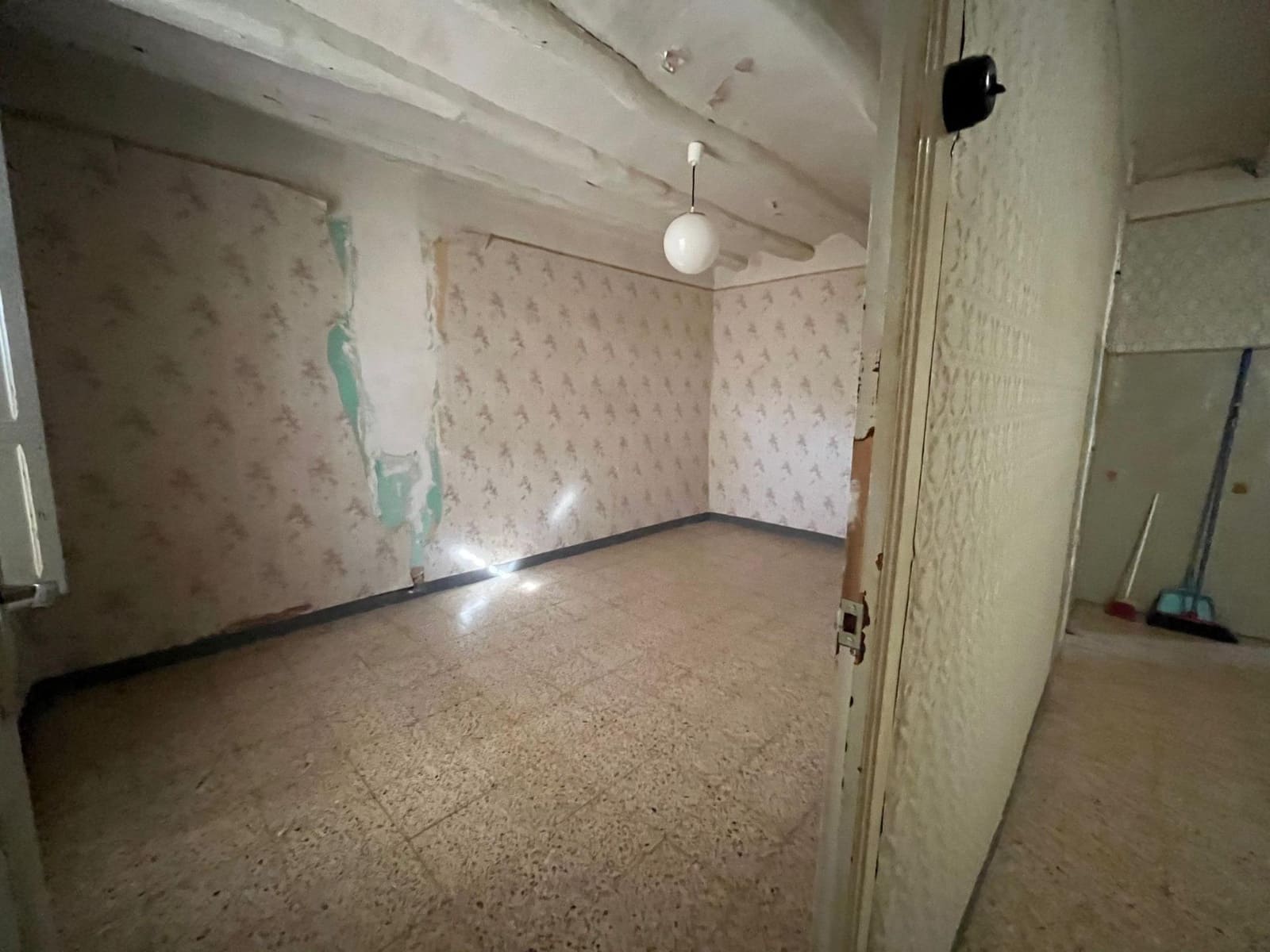 10 chambre Finca/Maison de Campagne à vendre à Santa Maria de Miralles avec piscine - 336 000 € (Ref: 9242874)