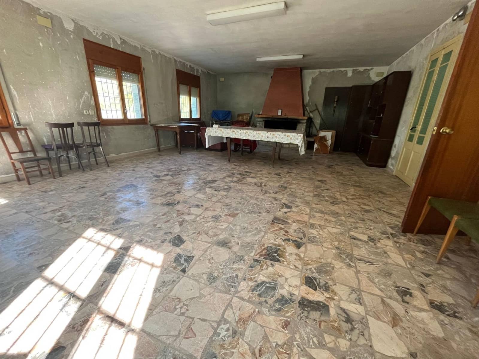 10 chambre Finca/Maison de Campagne à vendre à Santa Maria de Miralles avec piscine - 336 000 € (Ref: 9242874)