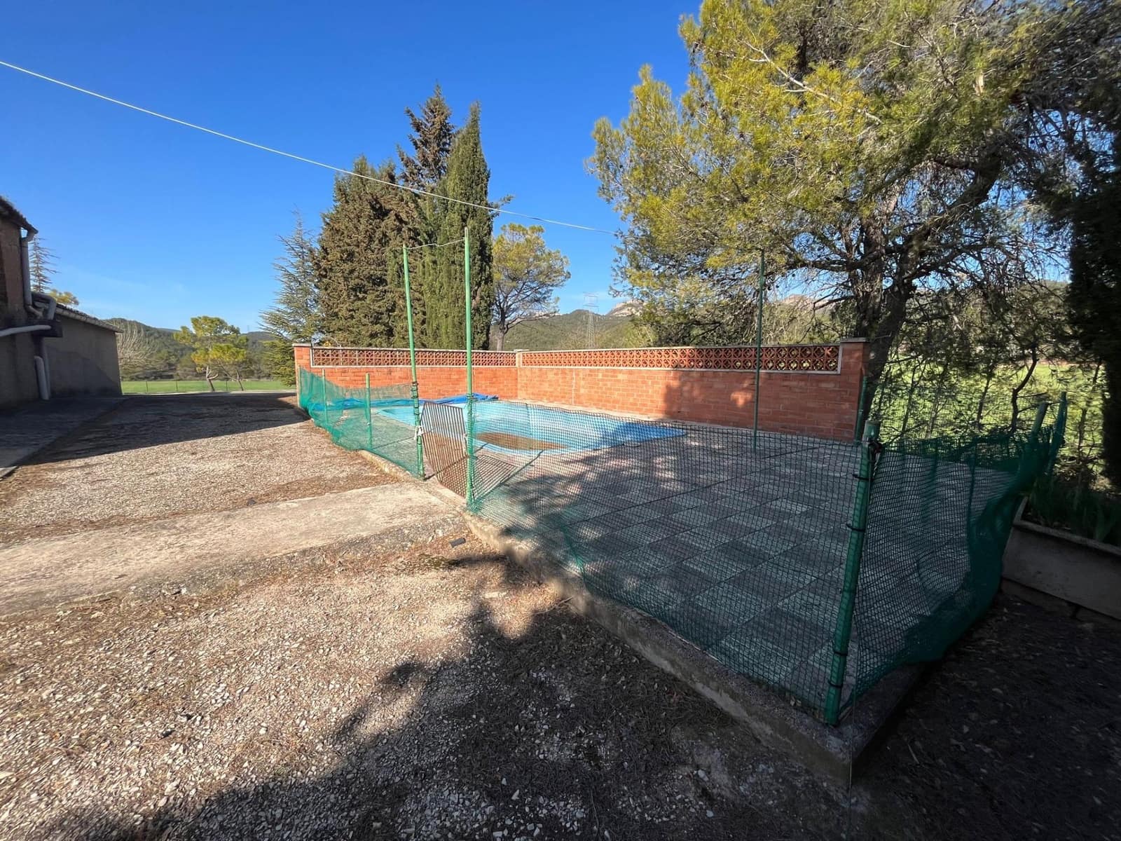 10 chambre Finca/Maison de Campagne à vendre à Santa Maria de Miralles avec piscine - 336 000 € (Ref: 9242874)