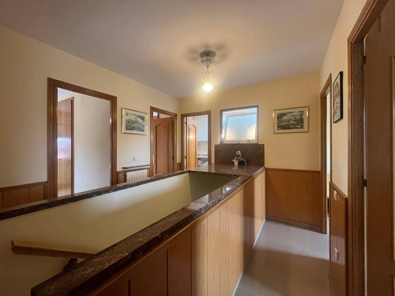 4 soveværelse Rækkehus til salg i Sant Sadurni d'Anoia med garage - € 350.000 (Ref: 9242875)