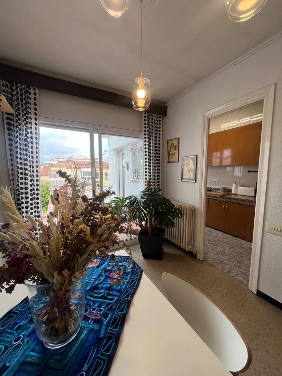 4 makuuhuone Omakotitalo myytävänä paikassa Terrassa mukana 
autotalli - 410 000 € (Ref: 9248180)