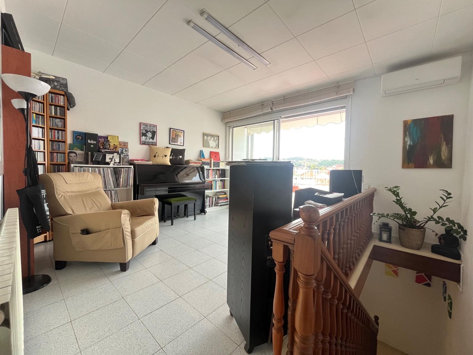 4 makuuhuone Omakotitalo myytävänä paikassa Terrassa mukana 
autotalli - 410 000 € (Ref: 9248180)