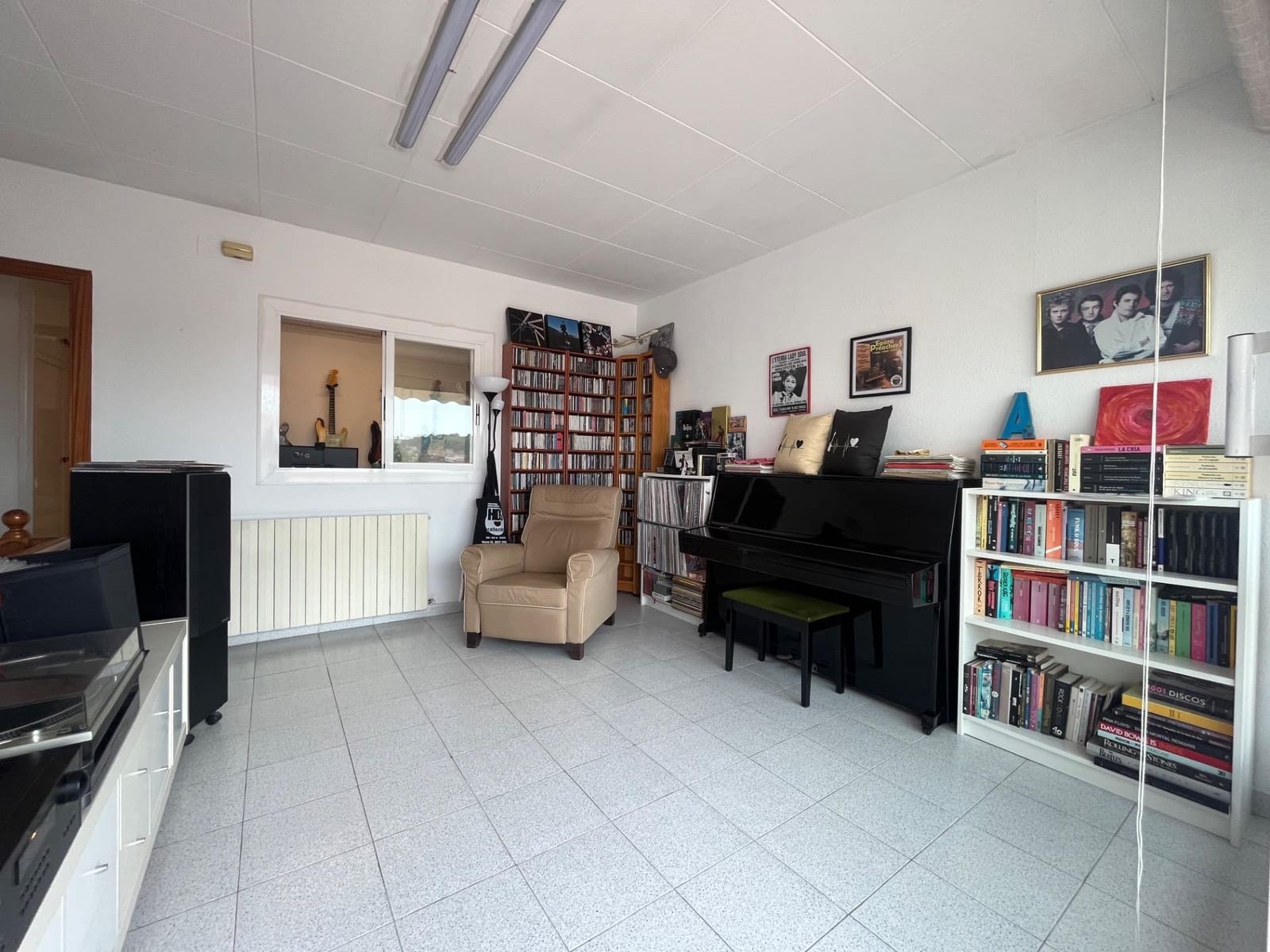 4 makuuhuone Omakotitalo myytävänä paikassa Terrassa mukana 
autotalli - 410 000 € (Ref: 9248180)