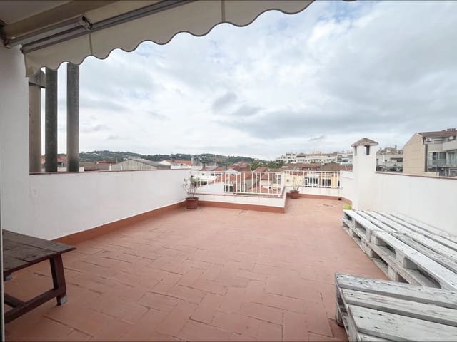 Casa de 4 habitaciones en Terrassa en venta con garaje - 398.000 € (Ref: 9248180)