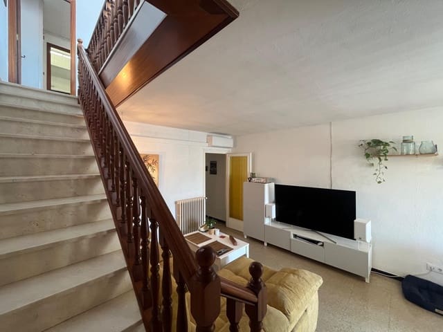 Casa de 4 habitaciones en Terrassa en venta con garaje - 398.000 € (Ref: 9248180)